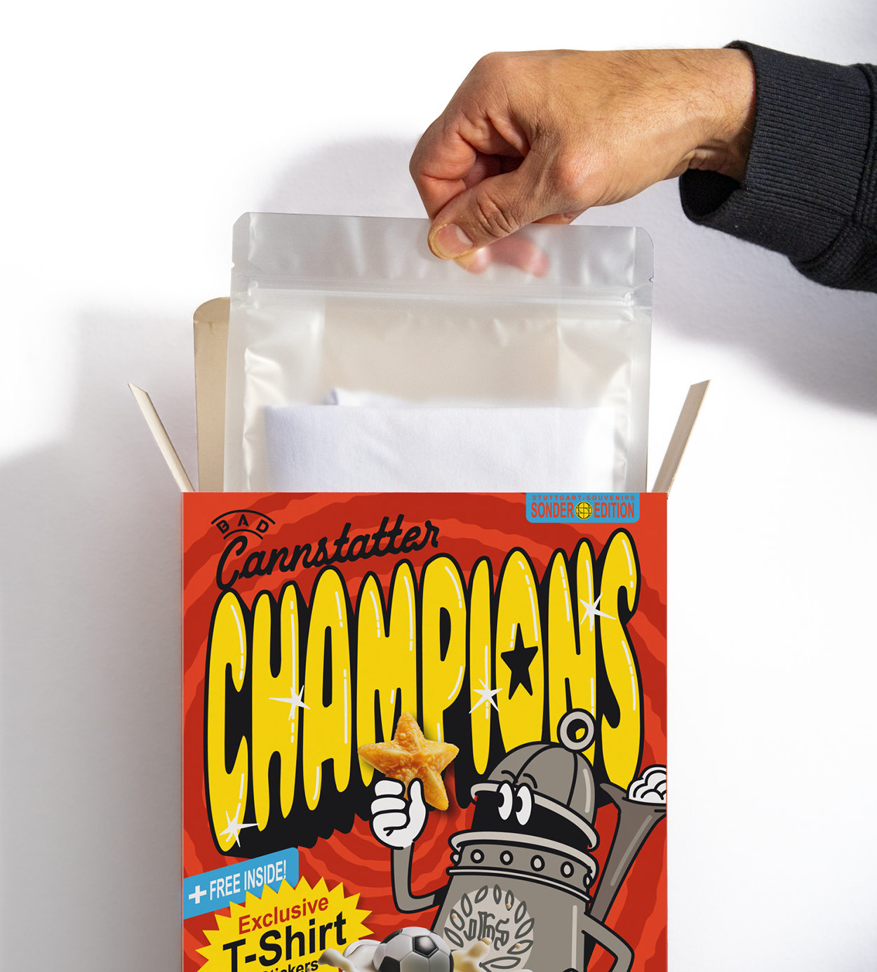 Bad Cannstatter Champions T-Shirt in spezieller Cereal-Verpackung – Limitierte Edition mit exklusiven Stickern.