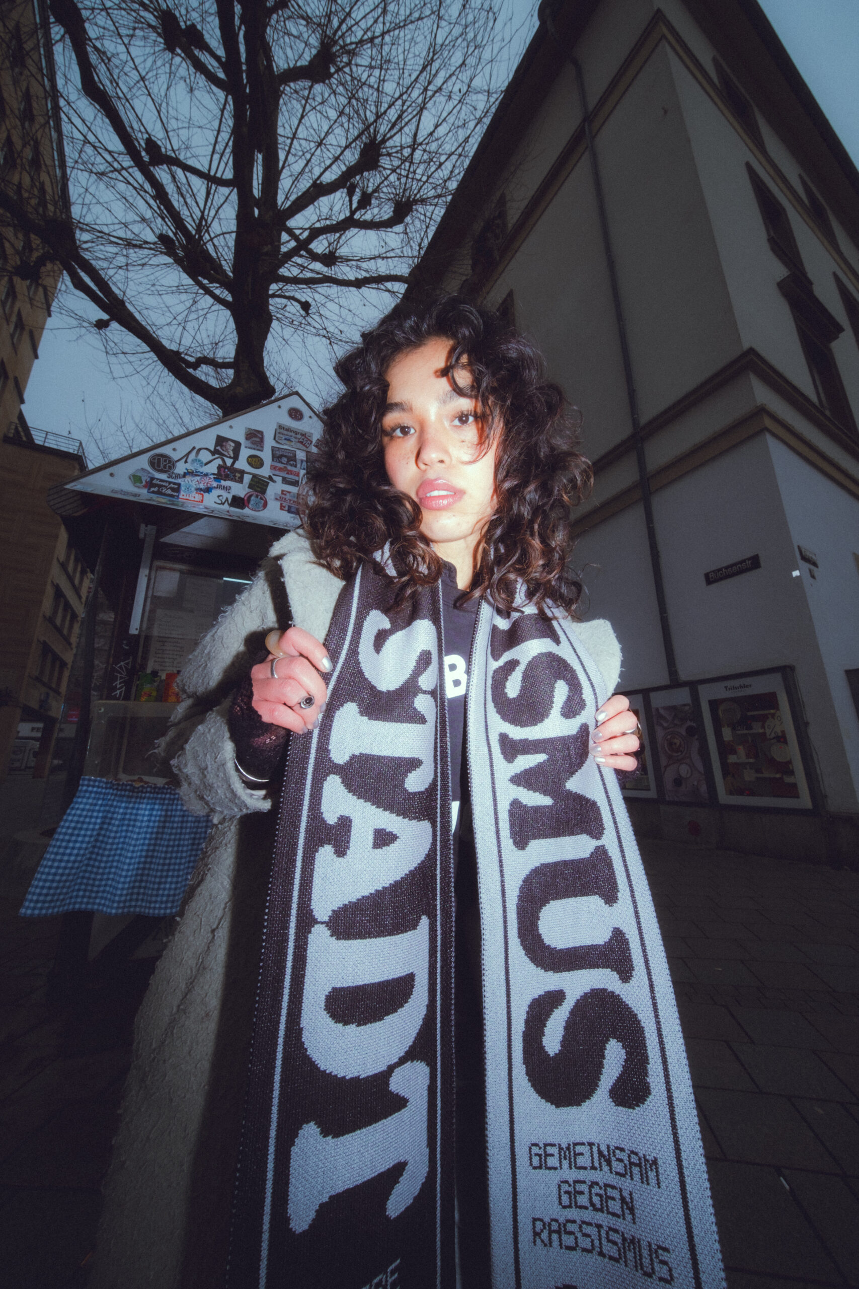 Gemeinsam gegen Rassismus / Fanschal